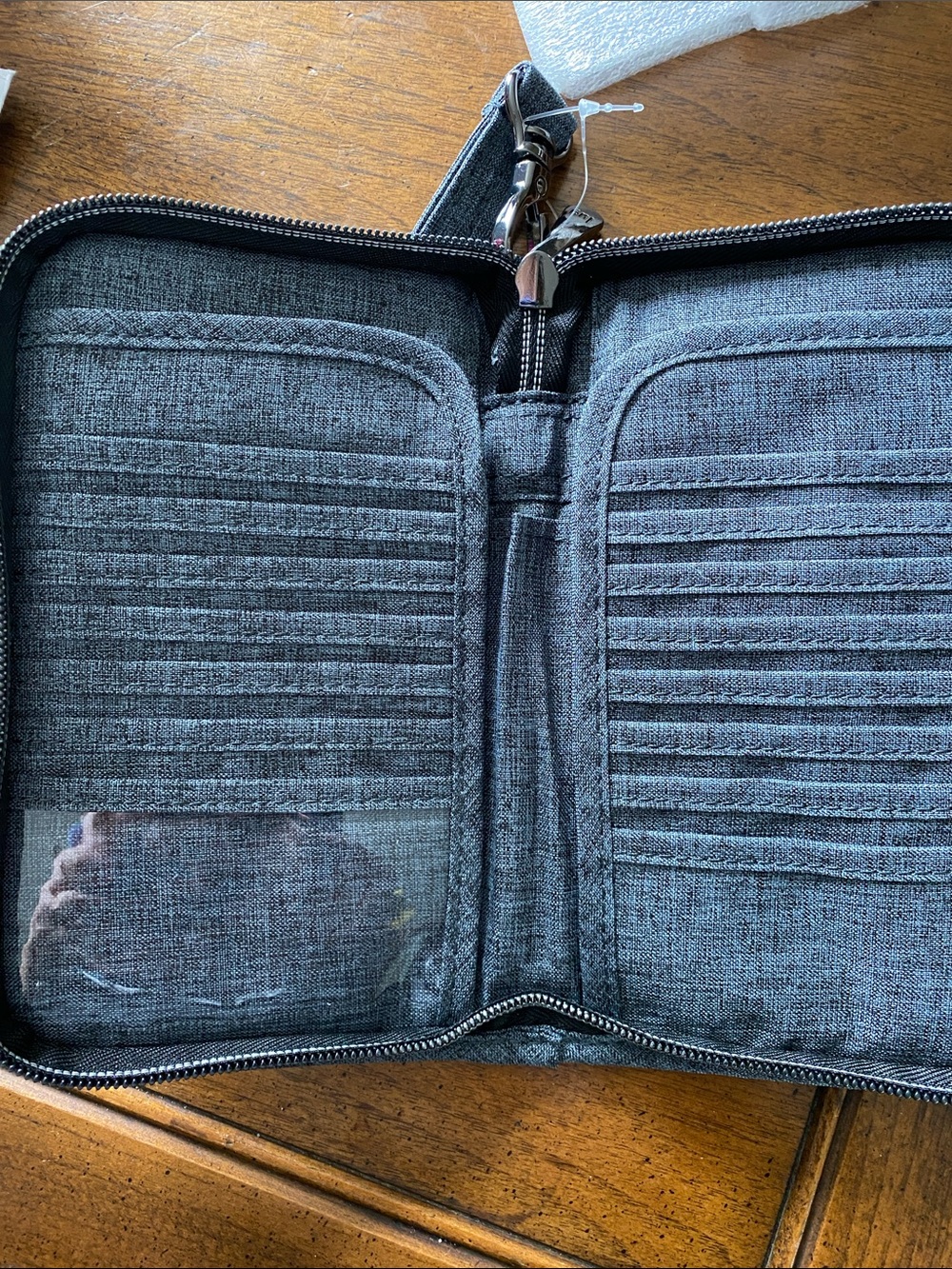 Lug wallet - Picture 3 of 4